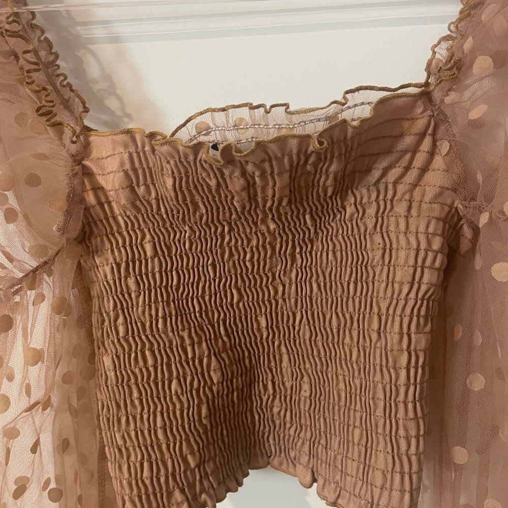 Women’s Nude Polka Dot Sheer Puff Sleeve Top - Picture 6 of 9